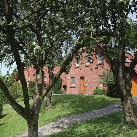 Four Bedroom Holiday In * Nieheim
